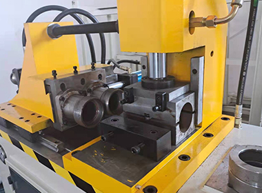 全自動縮管機在使用的過程中的注意事項